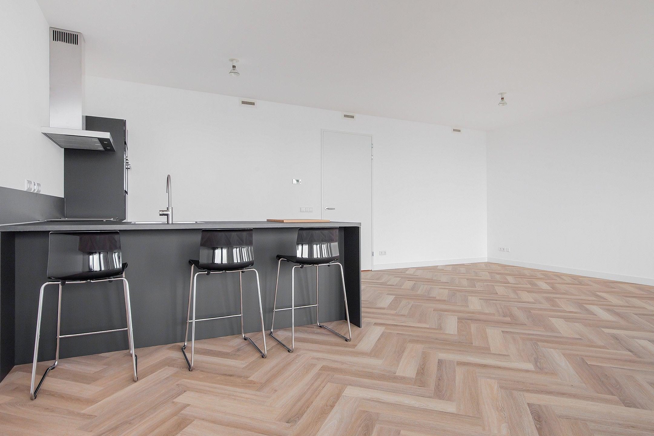Appartement te huur: Mathenesserlaan 323F, Rotterdam