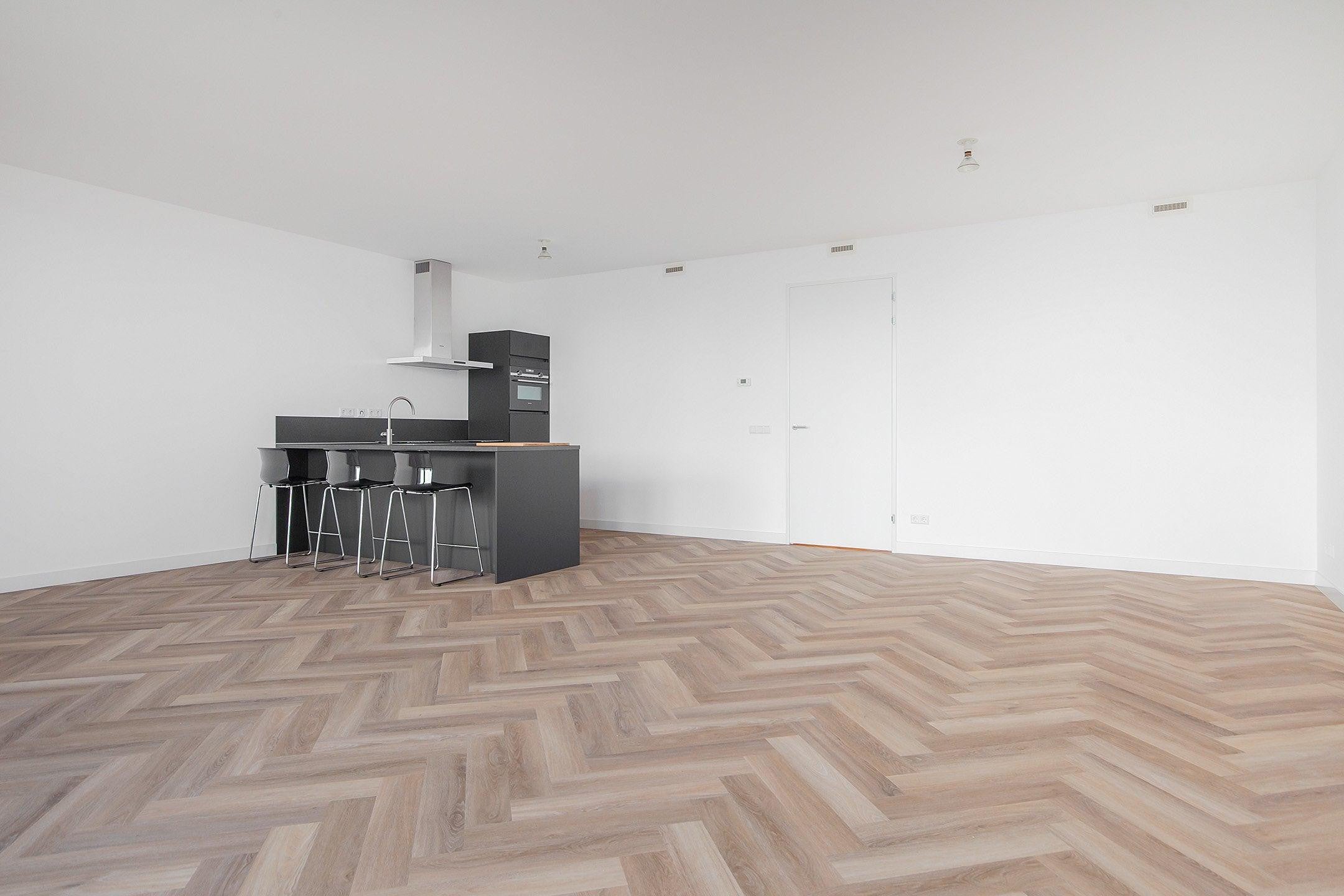 Appartement te huur: Mathenesserlaan 323F, Rotterdam